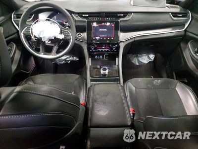Zdjęcie 8 z 13 samochodu: 2024 JEEP GRAND CHEROKEE LAREDO VIN:1C4RJHAG1RC160334 - miniatura