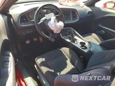 Zdjęcie 8 z 12 samochodu: 2015 DODGE CHALLENGER SXT VIN:2C3CDZAT4FH728198 - miniatura
