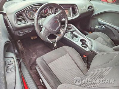 Zdjęcie 8 z 13 samochodu: 2016 DODGE CHALLENGER SXT VIN:2C3CDZAG4GH176951 - miniatura