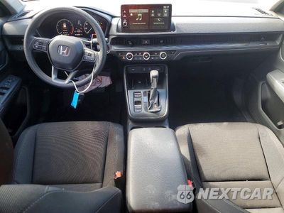 Zdjęcie 8 z 14 samochodu: 2026 HONDA CR-V EX VIN:2HKRS4H45TH450668 - miniatura