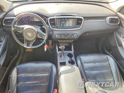 Zdjęcie 8 z 13 samochodu: 2018 KIA SORENTO EX VIN:5XYPHDA51JG366330 - miniatura
