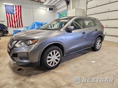 2018 NISSAN ROGUE S JN8AT2MVXJW300323 - główne zdjęcie licytacji z USA - miniatura