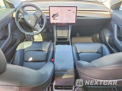 Zdjęcie 8 z 12 samochodu: 2019 TESLA MODEL 3 VIN:5YJ3E1EA9KF190312 - miniatura