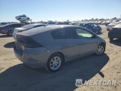 Trzecie zdjęcie samochodu z tyłu: 2010 HONDA INSIGHT EX VIN:JHMZE2H73AS025985 - miniatura
