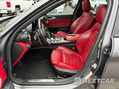 Zdjęcie 13 z 14 samochodu: 2020 ALFA ROMEO GIULIA TI VIN:ZARFANBN5L7639022 - miniatura