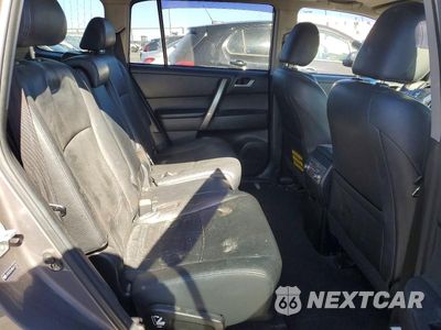 Zdjęcie 11 z 13 samochodu: 2013 TOYOTA HIGHLANDER HYBRID VIN:JTEBC3EH4D2017261 - miniatura