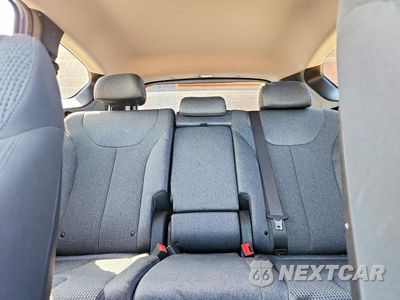 Zdjęcie 10 z 14 samochodu: 2019 HYUNDAI SANTA FE SEL 2.4L VIN:5NMS33AD0KH051178 - miniatura