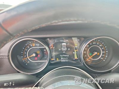 Zdjęcie 9 z 12 samochodu: 2021 JEEP WRANGLER UNLIMITED SAHARA VIN:1C4HJXEG8MW659574 - miniatura