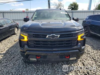 Piąte zdjęcie samochodu w środku: 2023 CHEVROLET SILVERADO K1500 RST VIN:1GCUDEE8XPZ155520 - miniatura