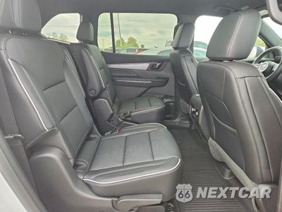 Zdjęcie 11 z 13 samochodu: 2026 BUICK ENCLAVE PREFERRED VIN:5GAERAKS5TJ322312 - miniatura