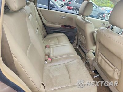 Zdjęcie 11 z 13 samochodu: 2004 TOYOTA HIGHLANDER LIMITED VIN:JTEEP21A040048992 - miniatura