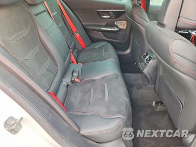 Zdjęcie 10 z 13 samochodu: 2025 MERCEDES-BENZ C 43 AMG VIN:W1KAF8HB0SR295225 - miniatura
