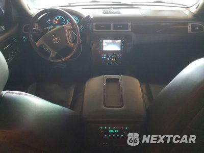 Zdjęcie 8 z 13 samochodu: 2012 GMC YUKON DENALI VIN:1GKS2EEF1CR271893 - miniatura