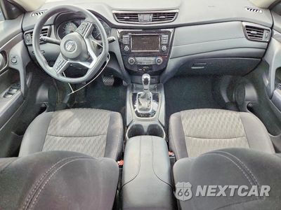 Zdjęcie 8 z 14 samochodu: 2020 NISSAN ROGUE S VIN:5N1AT2MV8LC751956 - miniatura