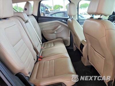 Zdjęcie 11 z 13 samochodu: 2017 FORD ESCAPE TITANIUM VIN:1FMCU0JD1HUC73287 - miniatura