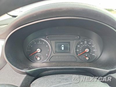Zdjęcie 9 z 12 samochodu: 2016 KIA SORENTO L VIN:5XYPG4A34GG164818 - miniatura