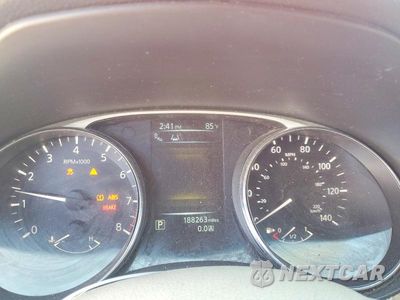 Zdjęcie 9 z 13 samochodu: 2015 NISSAN ROGUE SV VIN:5N1AT2MVXFC757049 - miniatura