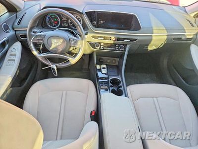 Zdjęcie 8 z 12 samochodu: 2023 HYUNDAI SONATA HYBRID SEL VIN:KMHL34JJ9PA064220 - miniatura