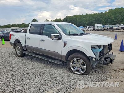 Czwarte zdjęcie samochodu z boku: 2023 FORD F150 SUPERCREW VIN:1FTFW1E8XPFC93250 - miniatura