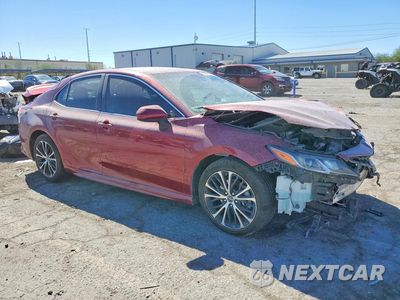 Czwarte zdjęcie samochodu z boku: 2018 TOYOTA CAMRY SE VIN:4T1B11HK1JU535815 - miniatura
