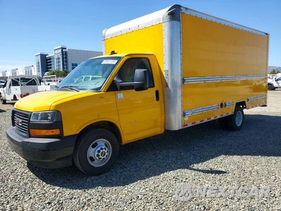 2022 GMC SAVANA BOX TRUCK 7GZ37TC71NN005482 - główne zdjęcie licytacji z USA - miniatura