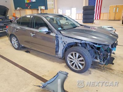 Czwarte zdjęcie samochodu z boku: 2015 INFINITI Q50 PREMIUM VIN:JN1BV7AR3FM420100 - miniatura