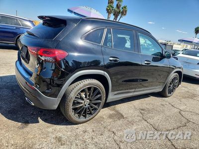 Trzecie zdjęcie samochodu z tyłu: 2022 MERCEDES-BENZ GLA 250 VIN:W1N4N4GB8NJ396190 - miniatura