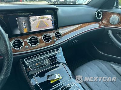 Zdjęcie 11 z 11 samochodu: 2017 MERCEDES-BENZ E 300 4MATIC VIN:WDDZF4KB3HA110385 - miniatura