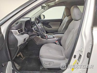 Zdjęcie 7 z 14 samochodu: 2022 TOYOTA HIGHLANDER HYBRID LE VIN:5TDBBRCH5NS544202 - miniatura
