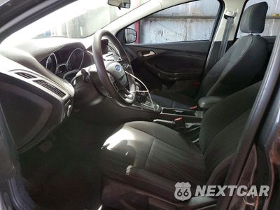 Zdjęcie 7 z 12 samochodu: 2017 FORD FOCUS SE VIN:1FADP3F21HL303764 - miniatura
