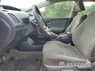 Zdjęcie 7 z 12 samochodu: 2013 TOYOTA PRIUS TWO VIN:JTDKN3DU6D0344141 - miniatura