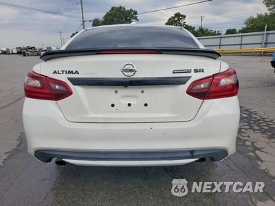 Zdjęcie 6 z 12 samochodu: 2018 NISSAN ALTIMA 2.5 SR VIN:1N4AL3AP7JC288890 - miniatura