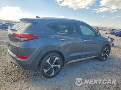 Trzecie zdjęcie samochodu z tyłu: 2017 HYUNDAI TUCSON LIMITED VIN:KM8J33A2XHU320892 - miniatura