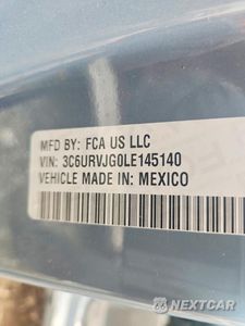 Zdjęcie 13 z 13 samochodu: 2020 RAM PROMASTER 3500 DELIVERY VAN VIN:3C6URVJG0LE145140 - miniatura