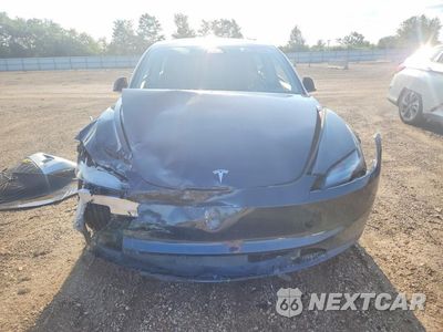 Piąte zdjęcie samochodu w środku: 2024 TESLA MODEL 3 VIN:5YJ3E1EB0RF801749 - miniatura