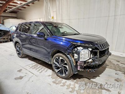 Czwarte zdjęcie samochodu z boku: 2022 MITSUBISHI OUTLANDER SE VIN:JA4J4UA84NZ037442 - miniatura