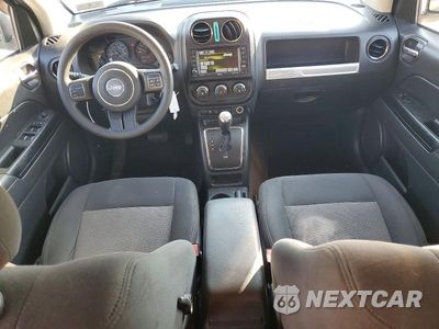 Zdjęcie 8 z 13 samochodu: 2015 JEEP COMPASS SPORT VIN:1C4NJDBBXFD416518 - miniatura