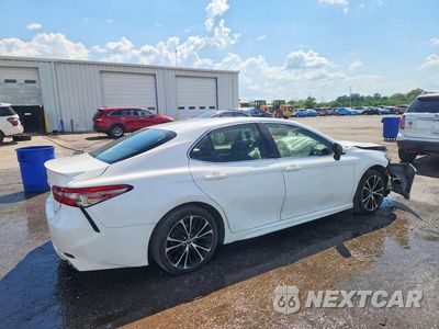 Trzecie zdjęcie samochodu z tyłu: 2018 TOYOTA CAMRY SE VIN:JTNB11HK1J3035983 - miniatura
