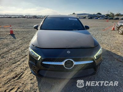 Piąte zdjęcie samochodu w środku: 2020 MERCEDES-BENZ A 220 VIN:W1K3G4EB1LJ235313 - miniatura