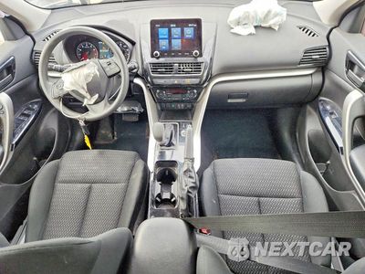 Zdjęcie 8 z 14 samochodu: 2024 MITSUBISHI ECLIPSE CROSS LE VIN:JA4ATVAAXRZ035518 - miniatura