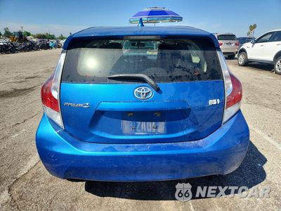 Zdjęcie 6 z 12 samochodu: 2015 TOYOTA PRIUS C ONE VIN:JTDKDTB3XF1106352 - miniatura