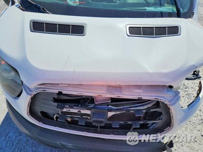 Zdjęcie 12 z 13 samochodu: 2018 FORD TRANSIT T-150 DELIVERY VAN VIN:1FTYE1ZM8JKB39850 - miniatura