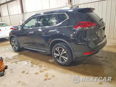 Drugie zdjęcie samochodu z przodu: 2019 NISSAN ROGUE SV VIN:5N1AT2MV2KC844714 - miniatura