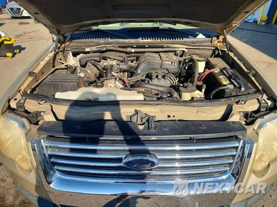 Zdjęcie 12 z 13 samochodu: 2007 FORD EXPLORER XLT VIN:1FMEU63E87UA33749 - miniatura