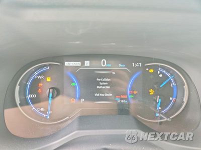 Zdjęcie 9 z 14 samochodu: 2023 TOYOTA RAV4 XLE PREMIUM VIN:JTMB6RFV5PD092093 - miniatura