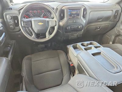Zdjęcie 8 z 12 samochodu: 2021 CHEVROLET SILVERADO K1500 CUSTOM VIN:1GCRYBEK0MZ352079 - miniatura