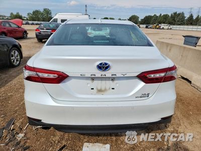 Zdjęcie 6 z 12 samochodu: 2018 TOYOTA CAMRY HYBRID XLE VIN:4T1B21HKXJU003606 - miniatura