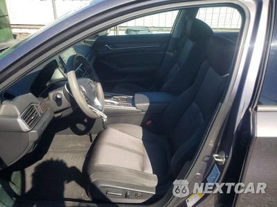 Zdjęcie 7 z 12 samochodu: 2019 HONDA ACCORD EX VIN:1HGCV1F44KA126293 - miniatura