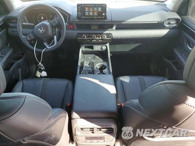 Zdjęcie 8 z 13 samochodu: 2025 HONDA PILOT TOURING VIN:5FNYG1H70SB097212 - miniatura