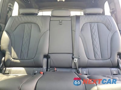Zdjęcie 10 z 14 samochodu: 2025 BMW X7 ALPINA XB7 VIN:5UX43EM08S9W69548 - miniatura